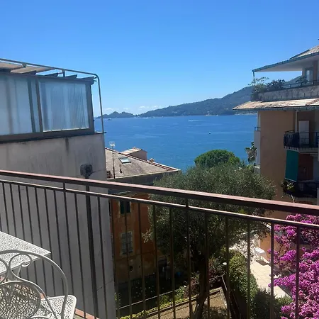 Welcome Riviera Nautilus 11- Vista Mare-posto Macchina Individuale-only One Car-piscina Condominiale Estiva-attrezzatissimo Apartment Rapallo
