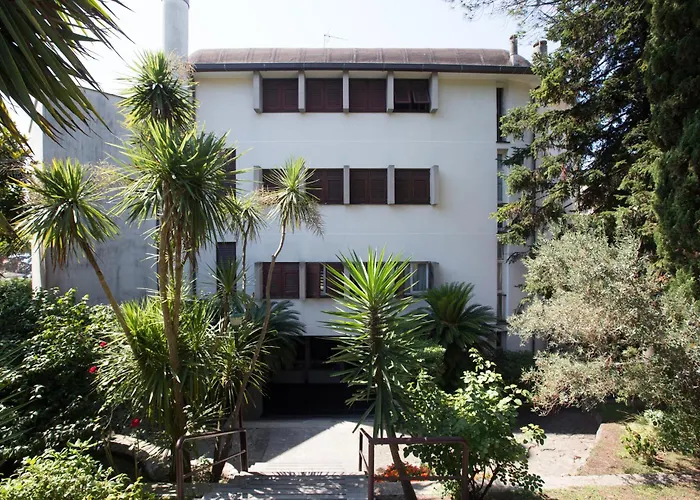 Welcome Riviera Nautilus 11- Vista Mare-posto Macchina Individuale-only One Car-piscina Condominiale Estiva-attrezzatissimo דירה *