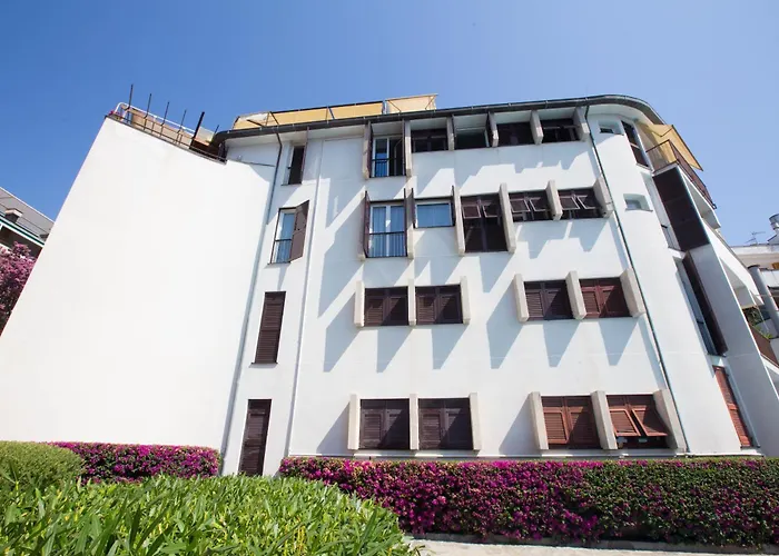 Welcome Riviera Nautilus 11- Vista Mare-posto Macchina Individuale-only One Car-piscina Condominiale Estiva-attrezzatissimo Apartment Rapallo