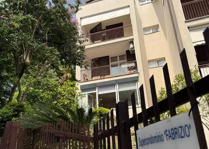 Welcome Riviera Nautilus 11- Vista Mare-posto Macchina Individuale-only One Car-piscina Condominiale Estiva-attrezzatissimo * ראפאלו