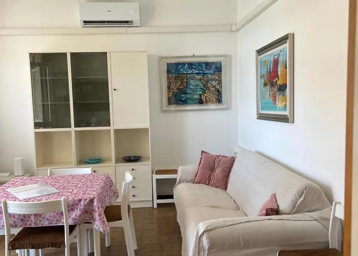 Apartment Welcome Riviera Nautilus 11- Vista Mare-posto Macchina Individuale-only One Car-piscina Condominiale Estiva-attrezzatissimo Rapallo